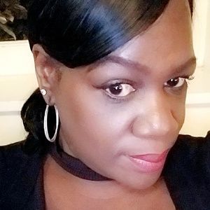 Meet your Posher, Deronda